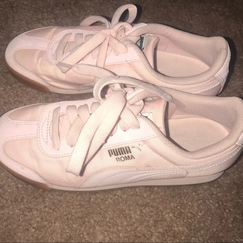Light pink puma sneakers